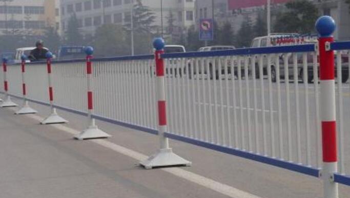 市政色淫网站AV水蜜桃必须具备防眩光的作用